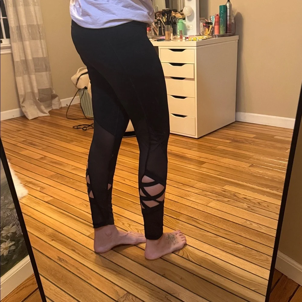 Victorias Secret Sport Black Performance Leggings - Picture 8 of 8